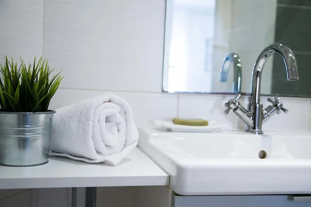 Studio Papillon - Port De Nice Five Stars Holiday House Apartment