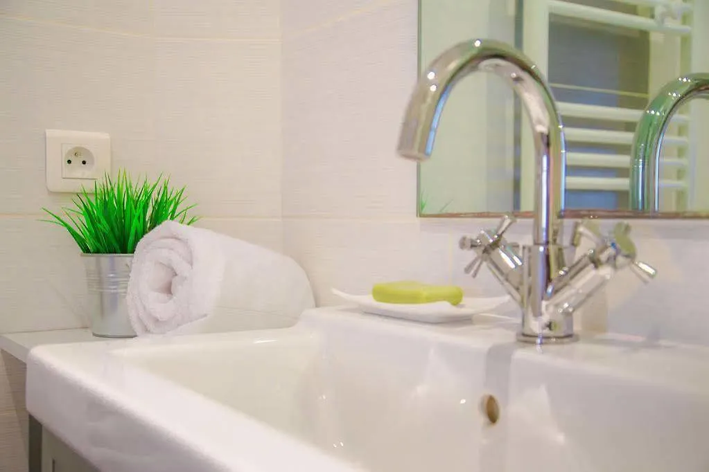 Studio Papillon - Port De Nice Five Stars Holiday House